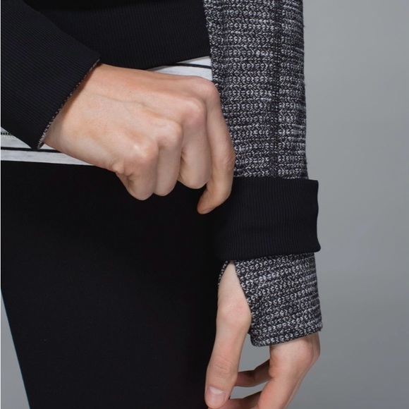 🍋LULULEMON🍋 Be Present Jacket Size 4 - Picture 4 of 12